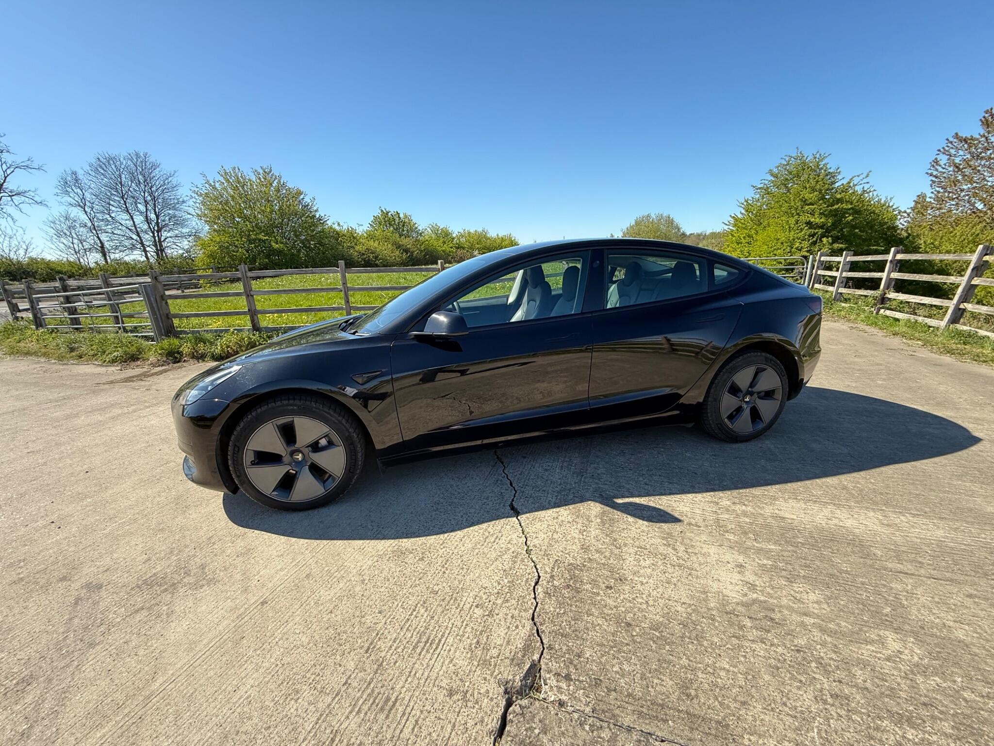 Tesla Model 3 Saloon 4dr Electric Auto RWD (241 bhp) — photo 71 of 114